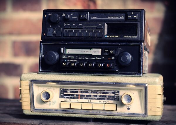 car radios 4672250 960 720