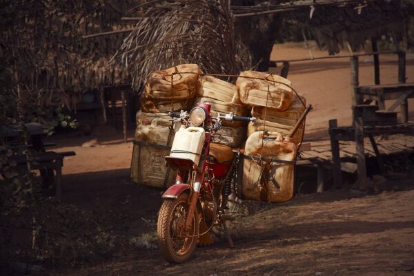 heavy transport 4639450 960 720