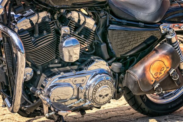 機車貸款18歲怎麼辦?你需要了解的必要知識 2 motor 2529969 960 720