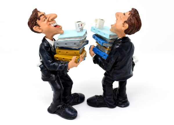 tax consultant 3094819 960 720