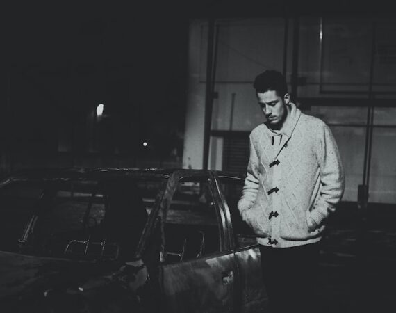 photo 1473269486199 2d4465ea0419