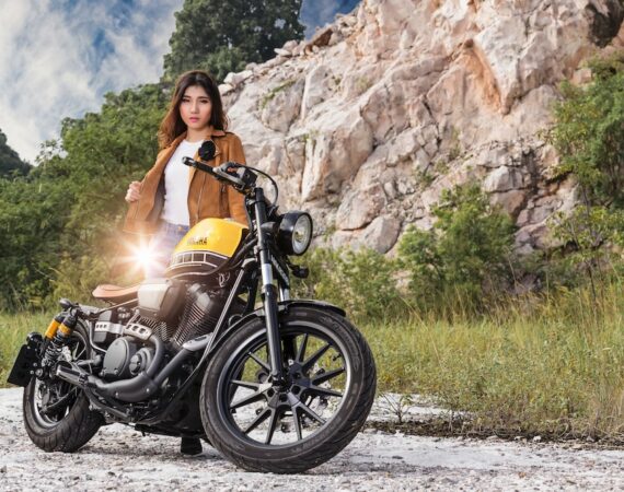 photo 1567336910293 953fb99c9769