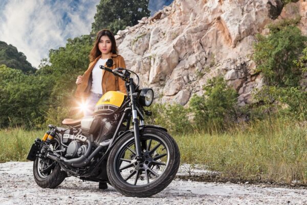 photo 1567336910293 953fb99c9769