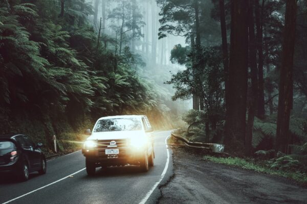 銀行汽車貸款的資格條件:收入、信用現況、借貸比例 4 photo 1574629227604 eb01be71451a