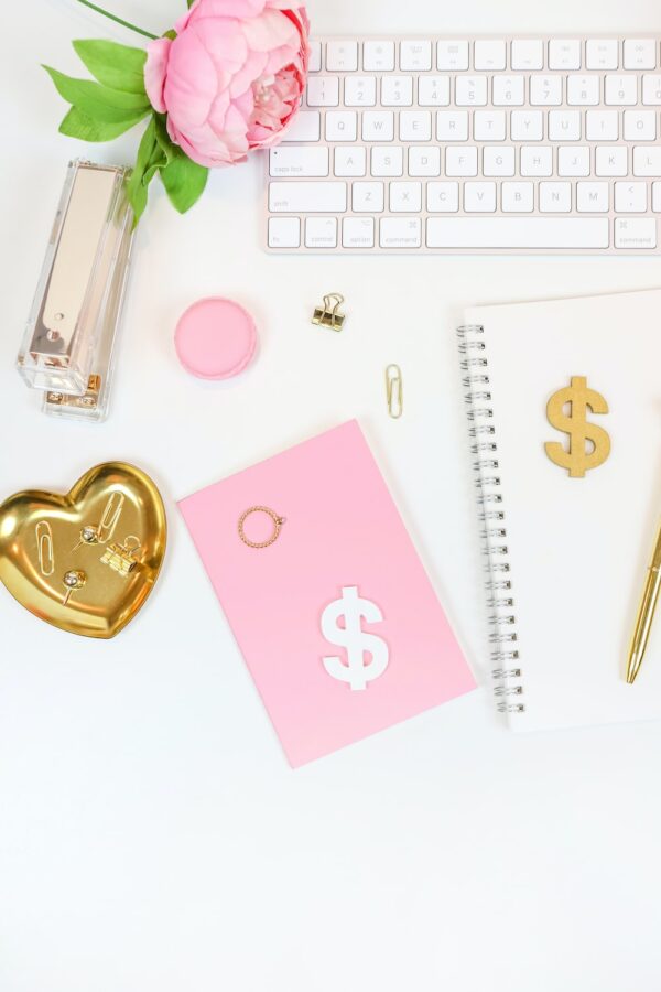 photo 1607144273264 100d429cc3d8