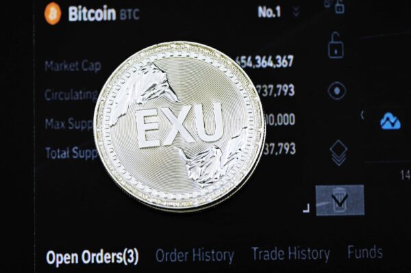 photo 1627625975201 0134eb6d5cf7