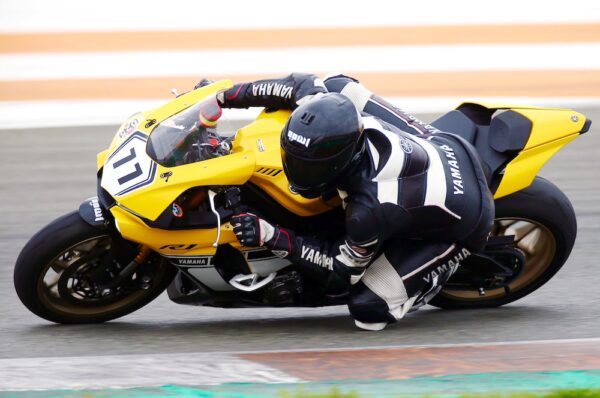 一站式指南:了解機車分期付款方案的各種選擇 5 photo 1529940340007 8ef64abc360a