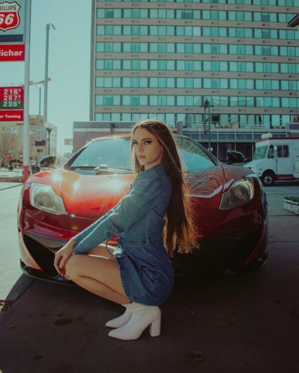 附加費用決定您的汽車貸款成本率:詳細分析與實例解說 2 photo 1605557626633 66864a50d830