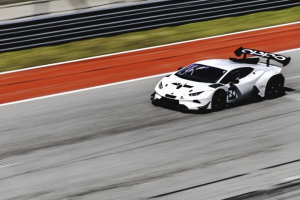 photo 1619382312444 2e33ef9cb8eb