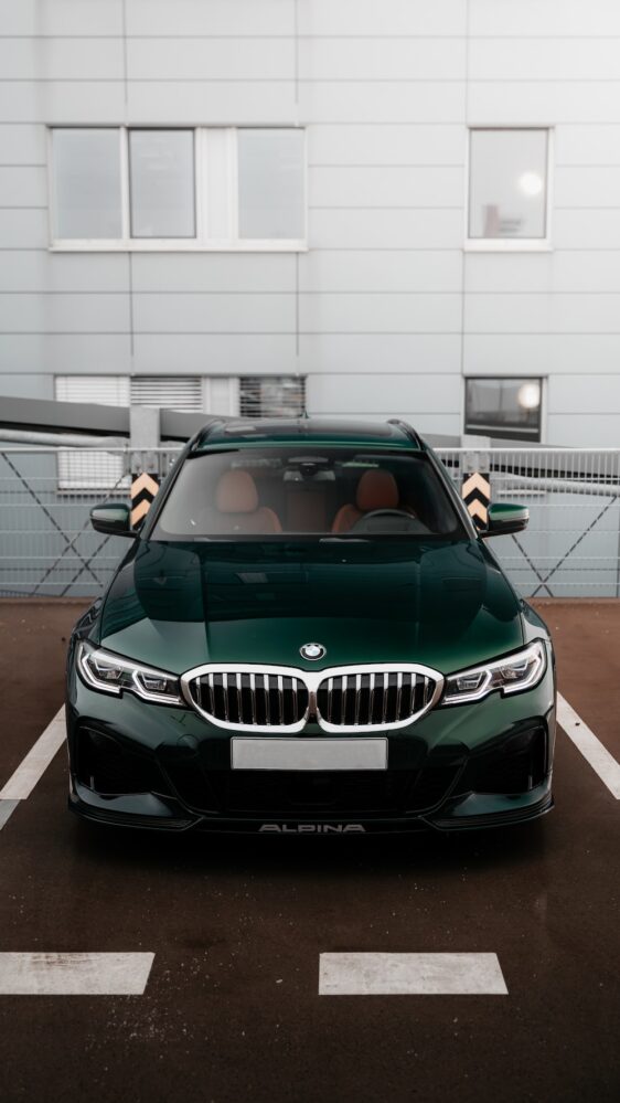 SEO優化:車貸利率調整方式的核心概念 2 photo 1610535650161 21e7f7ffea31