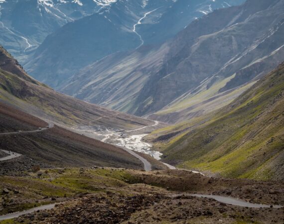 photo 1550149551 ee7bd0e3de7c