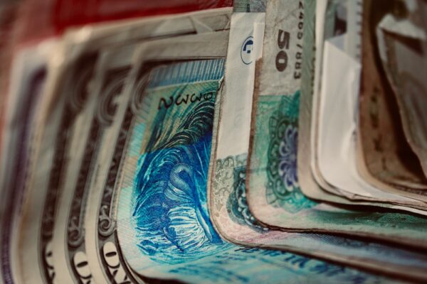 車貸合約內容總覽:保障你的權益 1 photo 1602213901066 a059e9b3607a