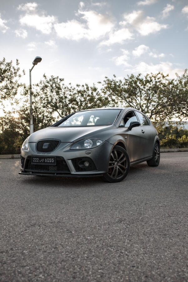 photo 1641159493005 3246a197ac95