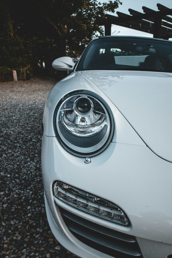 photo 1591599702047 3398ac789e5a