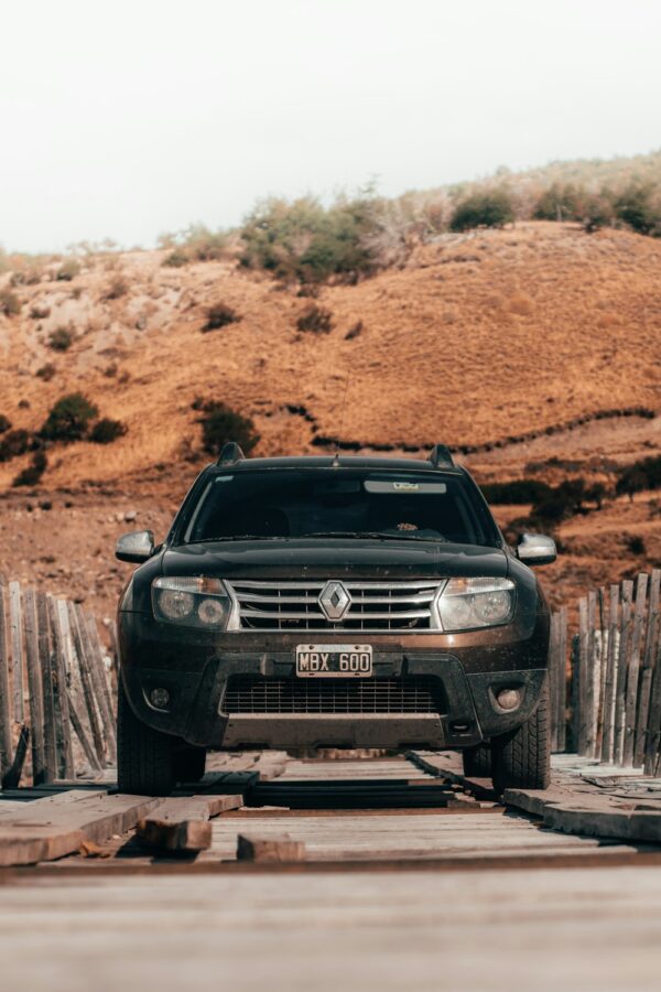 photo 1551205443 ef21d4757eb0